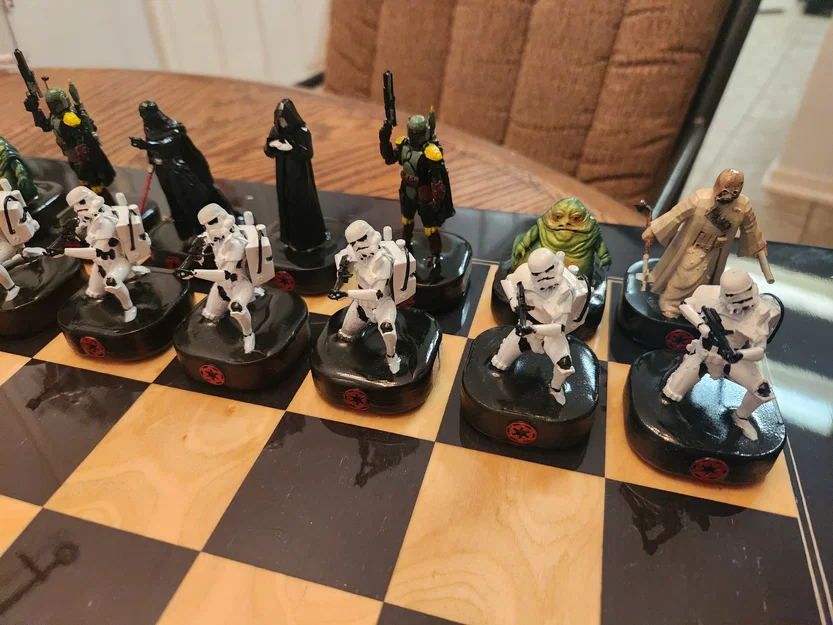 Bộ cờ vua Star Wars kèm đế - Image 6