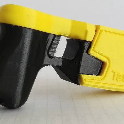 Mô hình Taser T7 - Bản in 3D mô phỏng phụ kiện tự vệ chi tiết