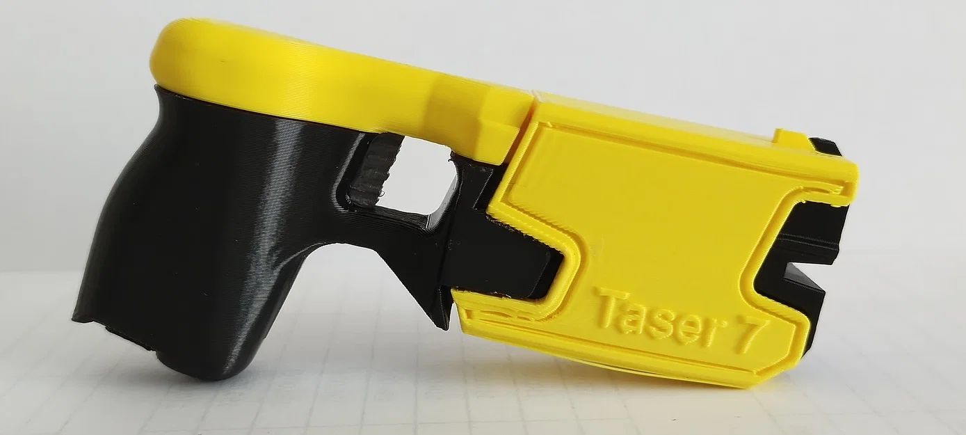 Mô hình Taser T7 - Bản in 3D mô phỏng phụ kiện tự vệ chi tiết - Image 2