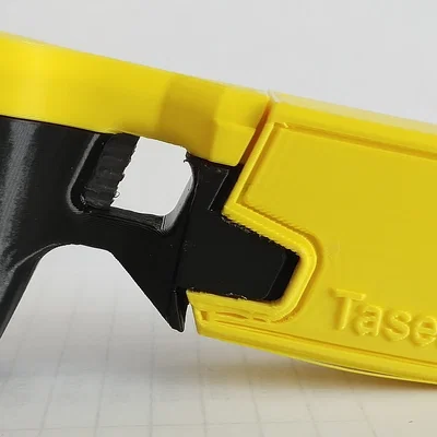 Mô hình Taser T7 - Bản in 3D mô phỏng phụ kiện tự vệ chi tiết