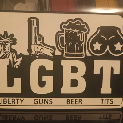 Bảng trang trí LGBT hài hước (Liberty, Guns, Beer, Tits) - In 3D
