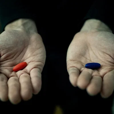 Viên Đỏ và Viên Xanh (Matrix)