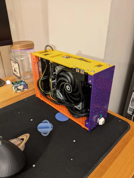 Case PC mATX 5.3L siêu gọn có hỗ trợ GPU - Image 3