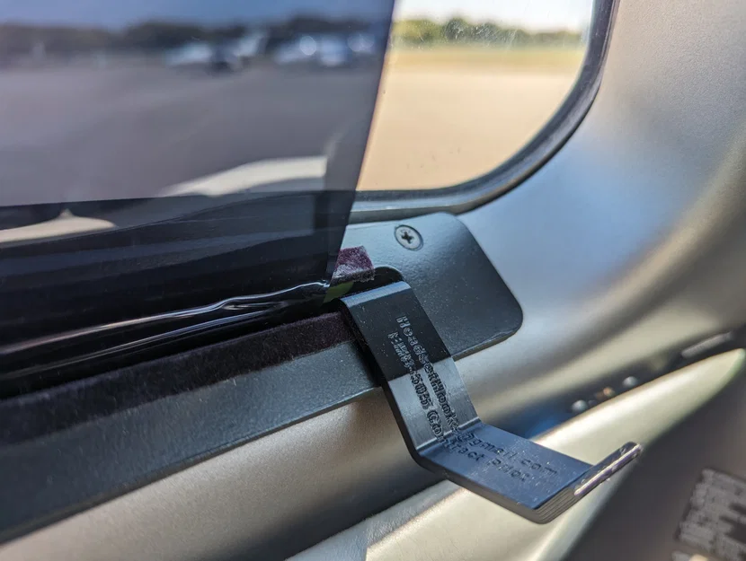 Móc Treo Headset Embraer Phenom (Embraer Phenom Headset Hook) - Image 3