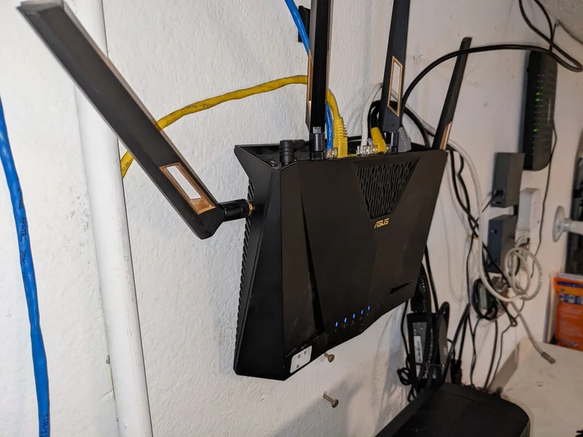 Giá treo tường cho router Asus AX88U (Asus AX88U Router Wall Mount) - Image 2