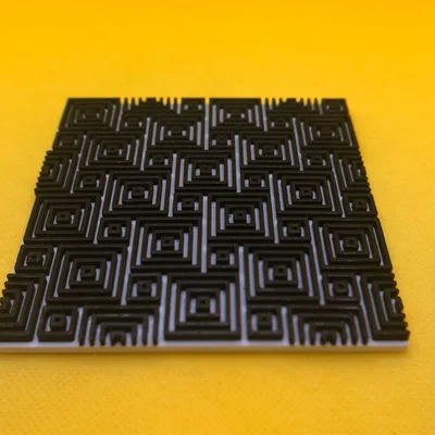 Miếng lót ly đánh lừa thị giác (Optical Illusion Coaster) 3D