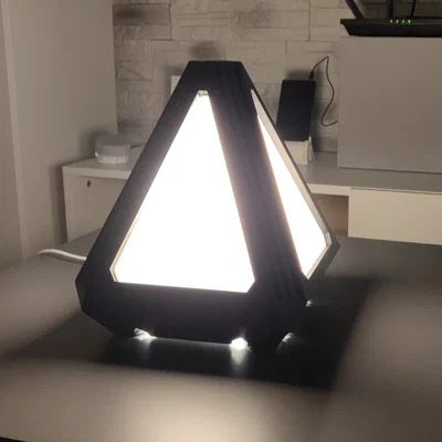 Đèn Kim Tự Tháp (Pyramid Lamp) dùng đui E14