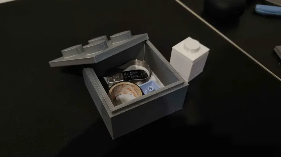 Lego School Box – Hộp đựng văn phòng phẩm & lưu trữ kiểu LEGO - Image 4