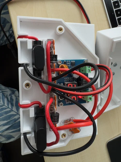 Bộ chuyển nguồn Starlink Mini dùng pin Makita - Image 1