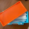 Hộp Đựng Tăm Bông Nhỏ Gọn (Compact Qtip Dispenser) - Thumbnail 4
