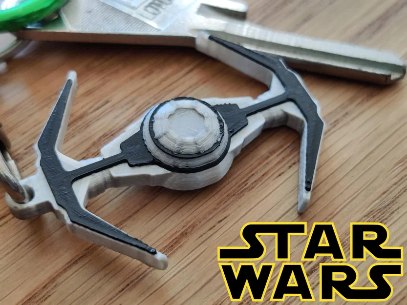 Móc khóa TIE Fighter của Darth Vader trong Star Wars - Image 1