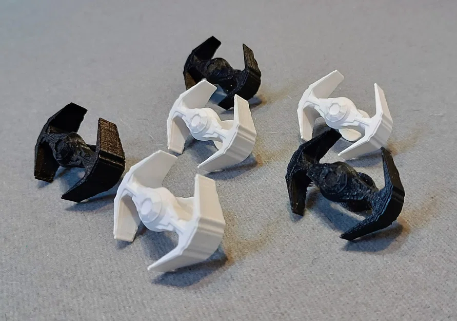 Vòng giữ khăn quàng cổ hình tàu chiến TIE Fighter in 3D độc đáo - Image 3