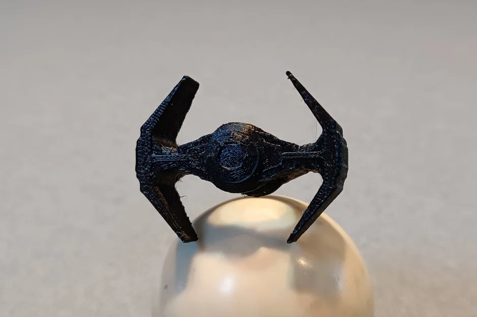 Vòng giữ khăn quàng cổ hình tàu chiến TIE Fighter in 3D độc đáo - Image 5