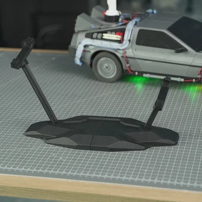 Giá đỡ cho DeLorean (Stand para DeLorean)