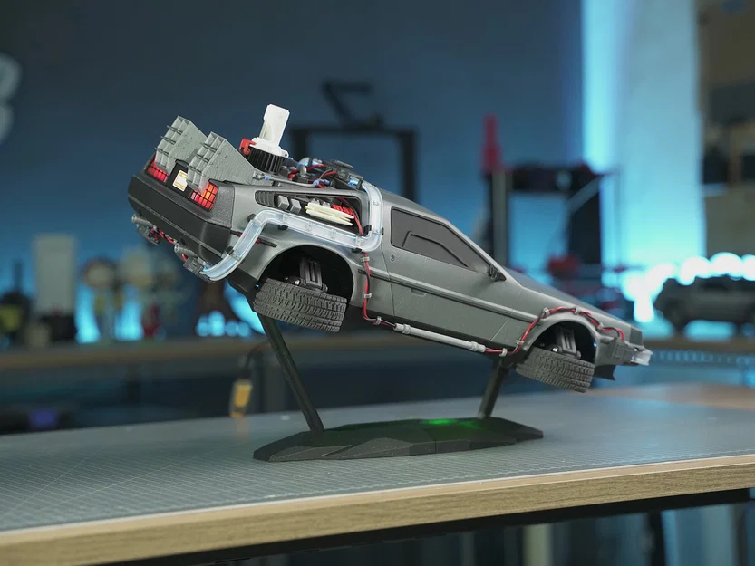 Giá đỡ cho DeLorean (Stand para DeLorean) - Image 5