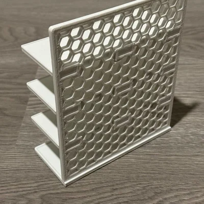Kệ Để Kính Mát (Sunglasses Stand)