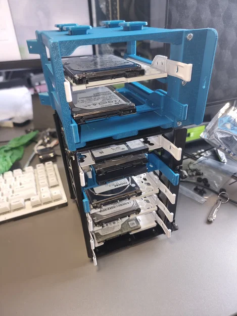 Khay gắn thêm ổ cứng 3D cho thùng máy Define R5 - Image 1