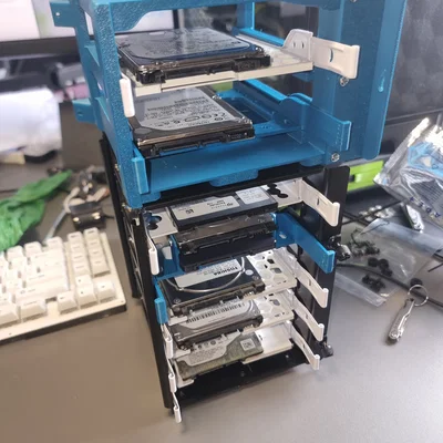 Khay gắn thêm ổ cứng 3D cho thùng máy Define R5