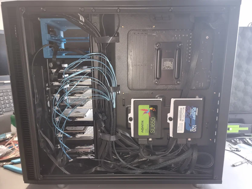 Khay gắn thêm ổ cứng 3D cho thùng máy Define R5 - Image 5