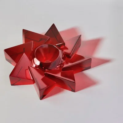 Flower Rotator – Điêu khắc toán học thanh lịch