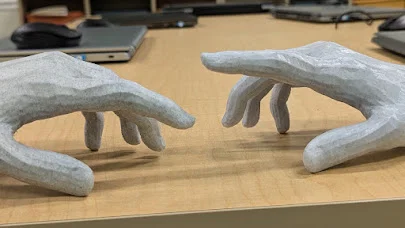 Bàn tay Creation of Adam - 3D Printable - Image 3