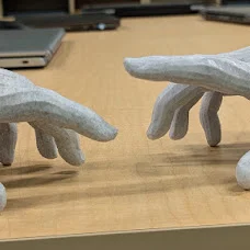 Bàn tay Creation of Adam - 3D Printable