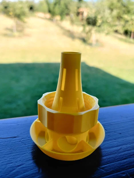 Bẫy ong bắp cày, ong vàng cho chai nhựa PET in 3D hiệu quả - Image 1
