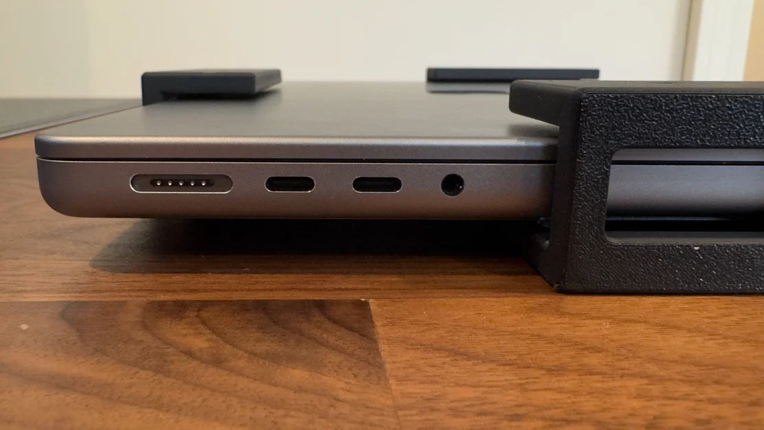 Giá treo laptop dưới gầm bàn thông minh - Giải pháp cho không gian làm việc gọn gàng - Image 9