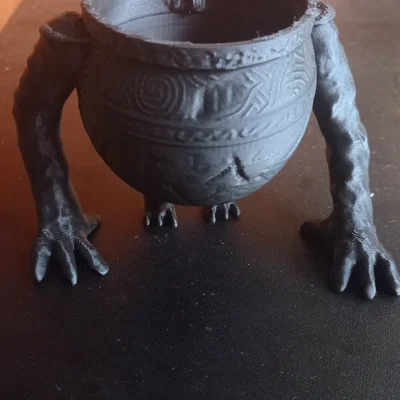 Chậu trồng cây Iron Fist Alexander (Elden Ring) in 3D