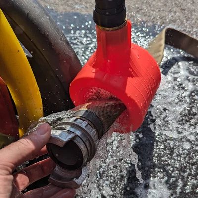 Dụng cụ vệ sinh ống chữa cháy (Fire hose cleaner)