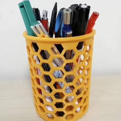 Ống cắm bút họa tiết tổ ong đẹp mắt - File in 3D văn phòng