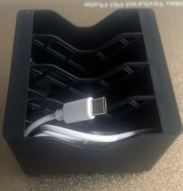 Gridfinity with pin - Hộp sắp xếp dây cáp (Cable Organizing Boxes) - Image 2