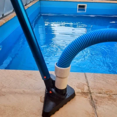 Đầu hút hồ bơi (Pool vacuum cleaner / Bazénový vysavač)
