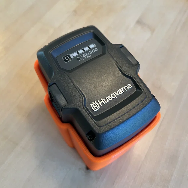Giá đỡ pin Husqvarna BLi (Holder for Husqvarna BLi battery) - Image 9