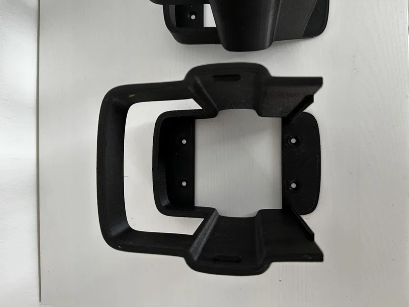 Giá treo tường pin Husqvarna BLi (giảm trọng lượng) - Image 6