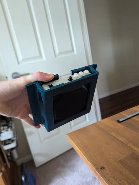 Giá treo dưới bàn cho Fiio K11 (Fiio K11 Desk Mount) - Image 3