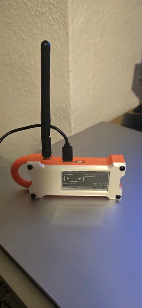 Vỏ Pwnagotchi có Antenna + Móc khóa (Keyring) - Image 1