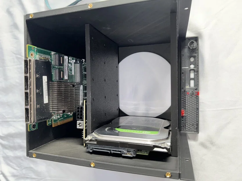 Lenovo ThinkCentre Tiny NAS – Case gắn 6 HDD 3.5" cho ThinkCentre Tiny - Image 3