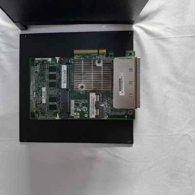 Lenovo ThinkCentre Tiny NAS – Case gắn 6 HDD 3.5" cho ThinkCentre Tiny
