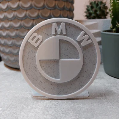 Mô hình logo BMW để bàn cực chất - In 3D dễ dàng tại nhà