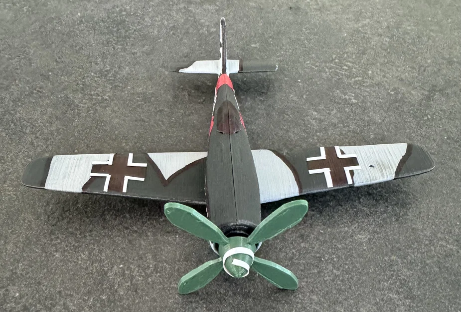 Mô hình lắp ráp máy bay Focke-Wulf Fw 190 dạng Kit Card độc đáo - Image 10