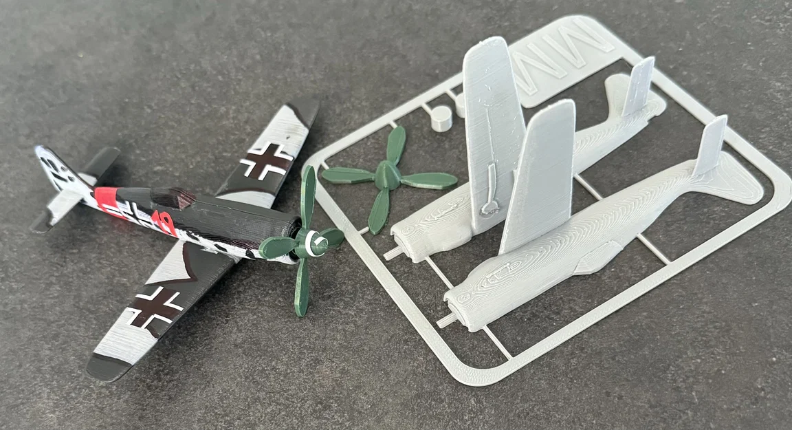 Mô hình lắp ráp máy bay Focke-Wulf Fw 190 dạng Kit Card độc đáo - Image 14