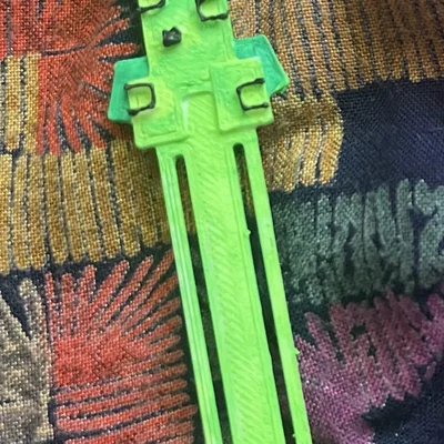 Kẹp sách Minecraft Creeper 3D - Món đồ chơi hữu ích cho fan game