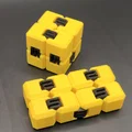 Infinity Cube thiết kế khác lạ (giảm kẹt pivot, Pivot Links tách rời) - Thumbnail 6