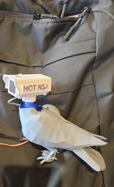 Mô hình chim giám sát ESP32 - Dự án DIY độc đáo Birds Are Not Real - Image 1