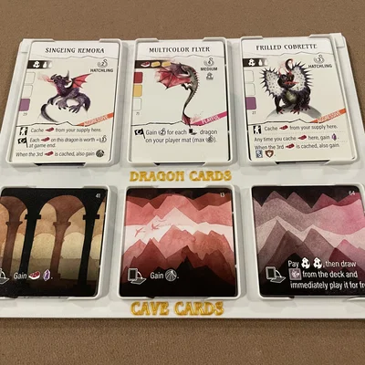 Wyrmspan Card Display – Khay trưng bày bài cầm lên không rớt
