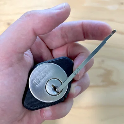 Giá đỡ cho Covert Instruments practice core