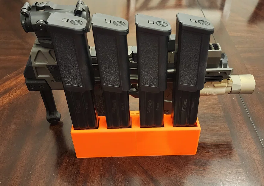 Đế trưng bày Sig Sauer P320-FLUX-LEGION kèm chỗ để 4 băng đạn - Image 10