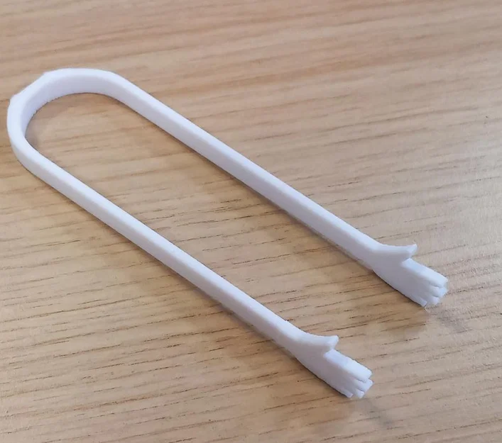 Helping Handz – Kẹp gắp dạng bàn tay (novelty hand tongs) - Image 2