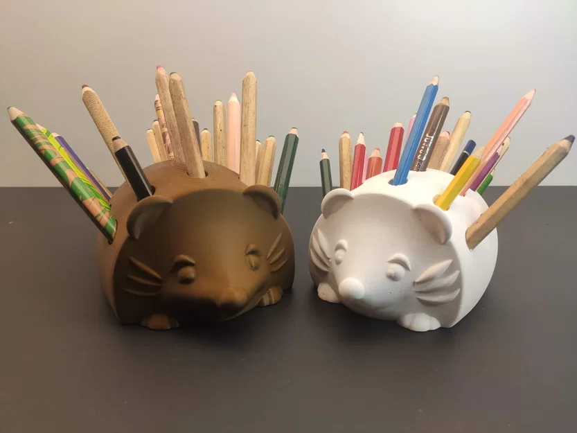 Mô hình nhím cắm bút Crayon Hedgehog đáng yêu cho bàn làm việc - Image 1